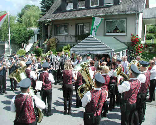 ... ein Fest für die ganze Straße